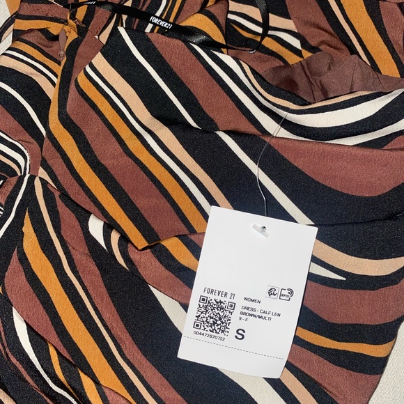 Forever 21 Dress - Picture 2 of 3